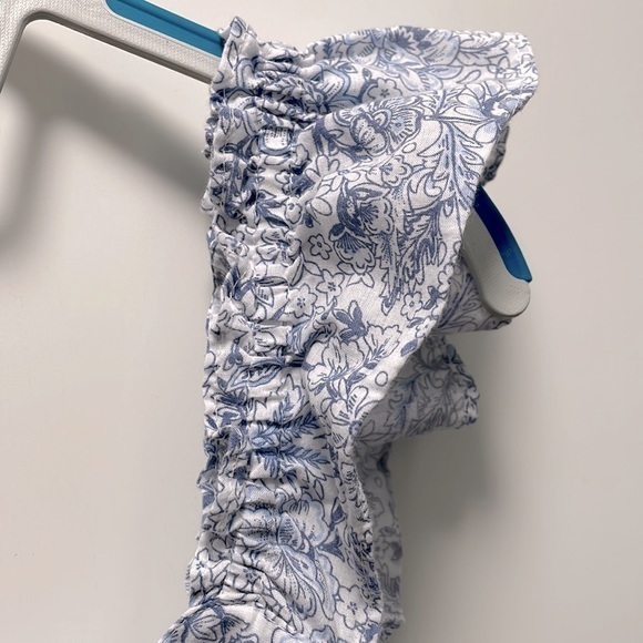 Women's Angels Blue Sleeveless Lightweight Faux Button Top Blouse -Various Sizes - Picture 4 of 14